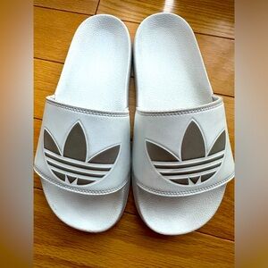 adidas Originals Adilette Lite Sandals White with Silver